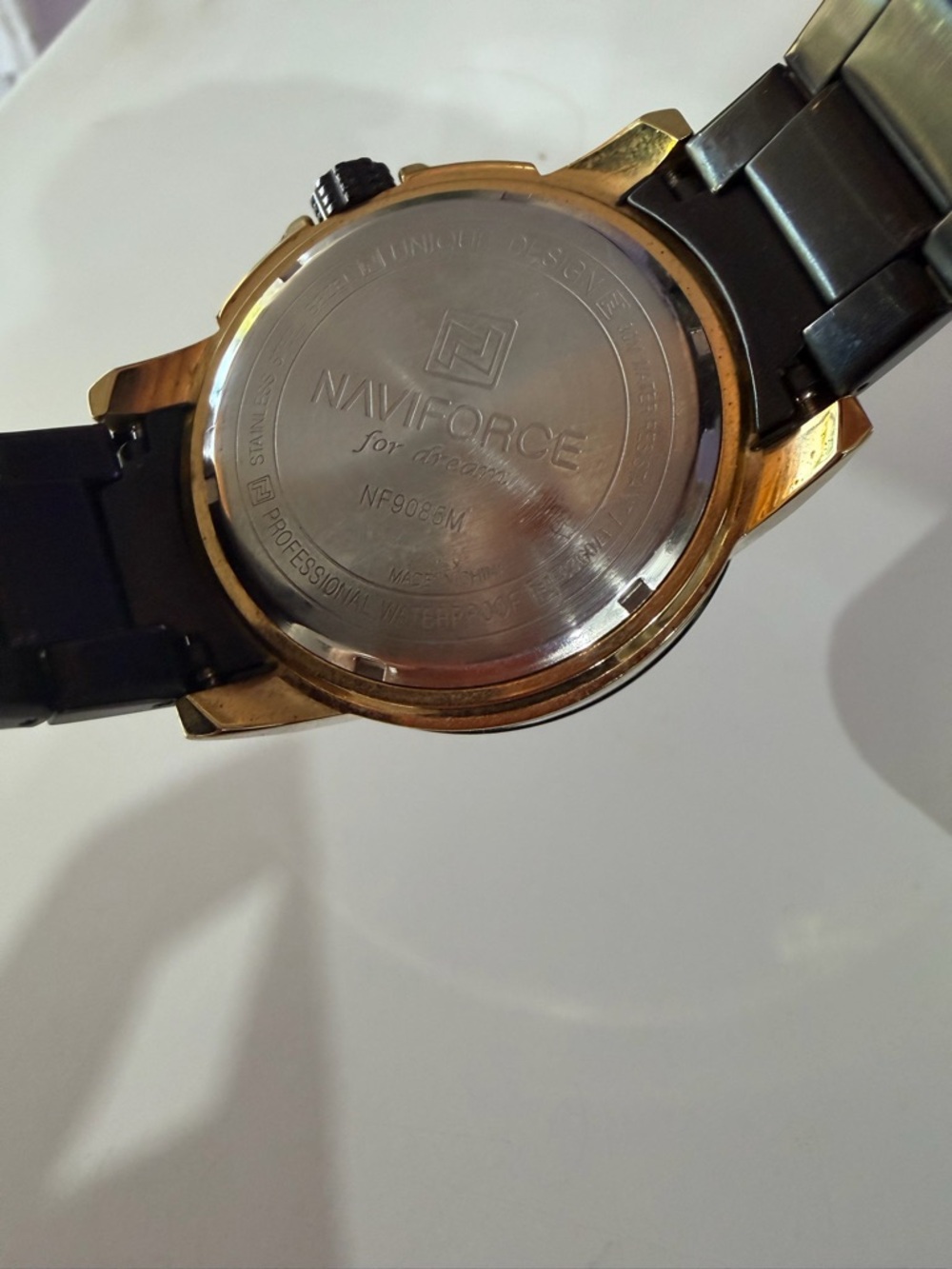 Naviforce Stainless Steel Watch - Picture 2 of 3